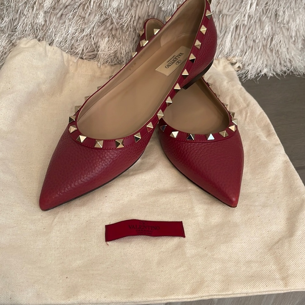 Valentino Garavani Rockstud Leather Pointed Toe Ballet Flats-Red-SizeEU 40